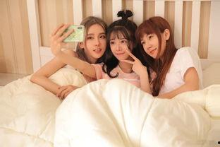 国产精品情侣,演绎浪漫时光